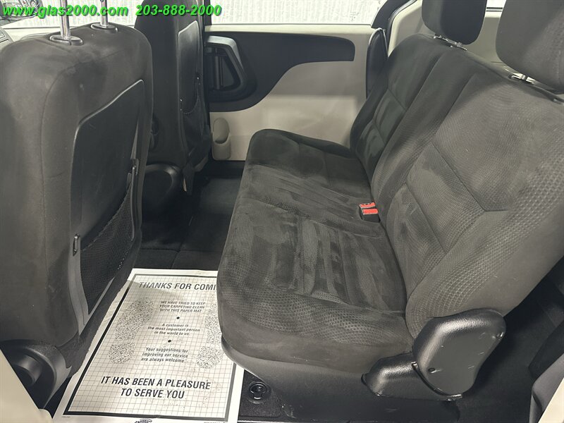 2015 Dodge Grand Caravan AVP - Photo 9 - Bethany, CT 06524