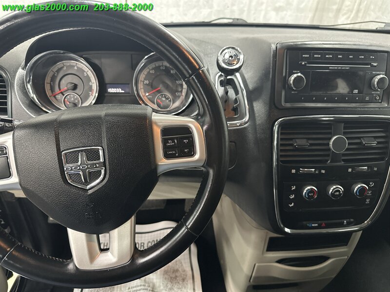 2015 Dodge Grand Caravan AVP - Photo 11 - Bethany, CT 06524