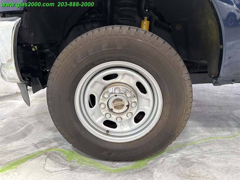2016 Ford F-250 XL   - Photo 12 - Bethany, CT 06524