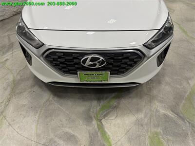 2020 Hyundai IONIQ White - Photo 18 - Bethany, CT 06524
