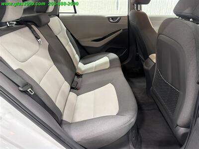2020 Hyundai IONIQ White - Photo 10 - Bethany, CT 06524