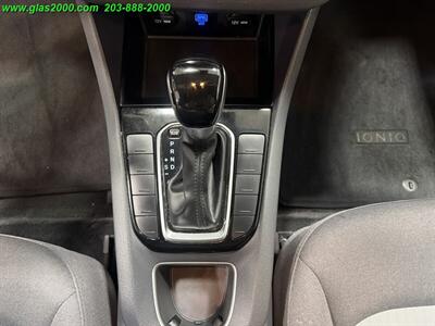 2020 Hyundai IONIQ White - Photo 30 - Bethany, CT 06524