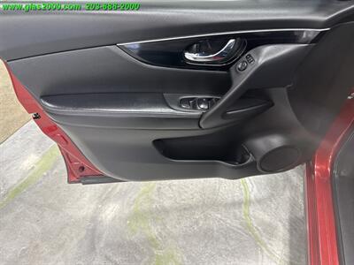 2019 Nissan Rogue Sport SL   - Photo 10 - Bethany, CT 06524