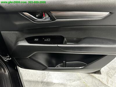 2022 Mazda CX-5 2.5 S   - Photo 27 - Bethany, CT 06524