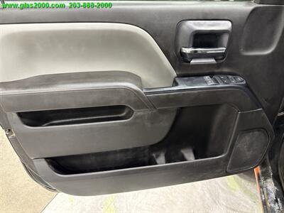 2017 Chevrolet Silverado 3500 Work Truck   - Photo 9 - Bethany, CT 06524