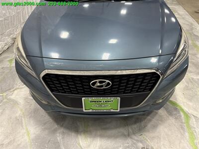 2016 Hyundai Sonata Hybrid SE   - Photo 18 - Bethany, CT 06524