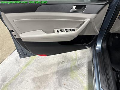2016 Hyundai Sonata Hybrid SE   - Photo 25 - Bethany, CT 06524