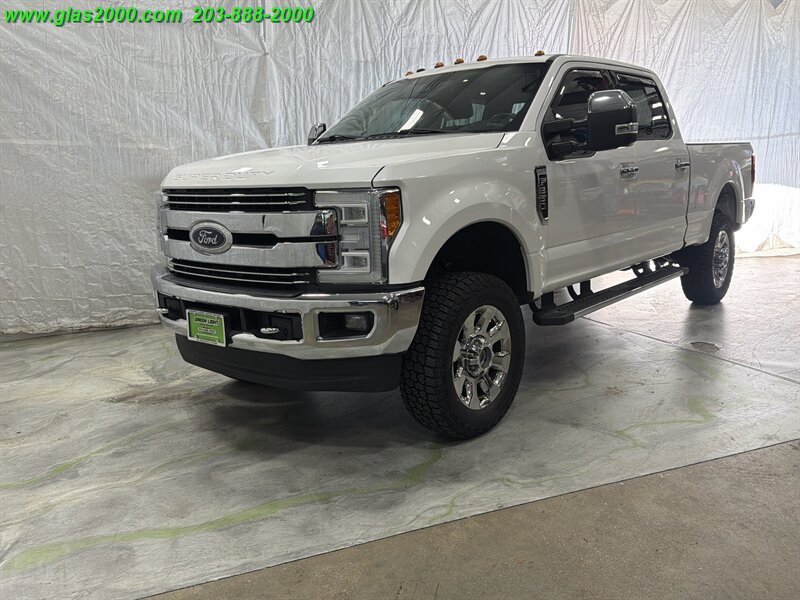 2018 Ford F-350 Super Duty Lariat   - Photo 1 - Bethany, CT 06524