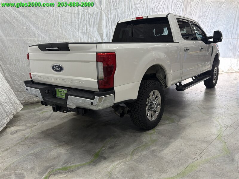 2018 Ford F-350 Super Duty Lariat - Photo 8 - Bethany, CT 06524