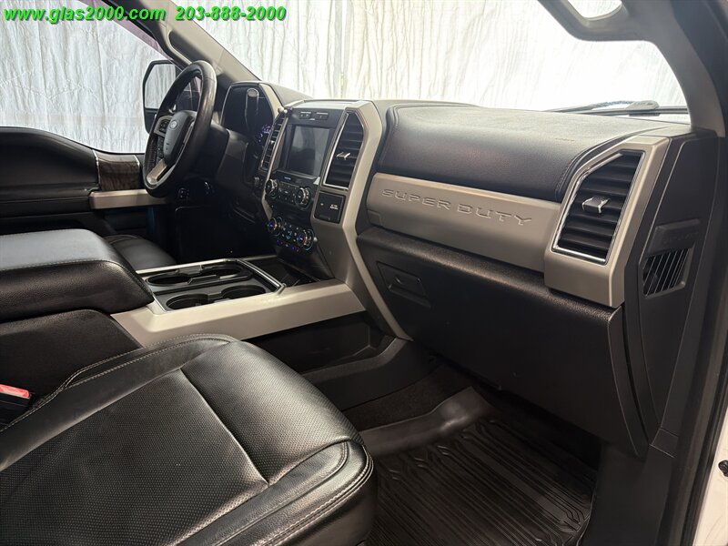 2018 Ford F-350 Super Duty Lariat - Photo 5 - Bethany, CT 06524