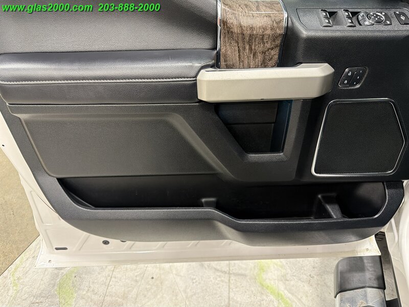 2018 Ford F-350 Super Duty Lariat - Photo 25 - Bethany, CT 06524