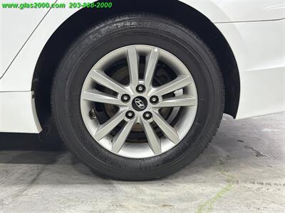 2017 Hyundai Sonata - Photo 17 - Bethany, CT 06524