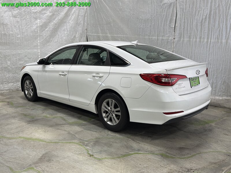 2017 Hyundai Sonata - Photo 19 - Bethany, CT 06524