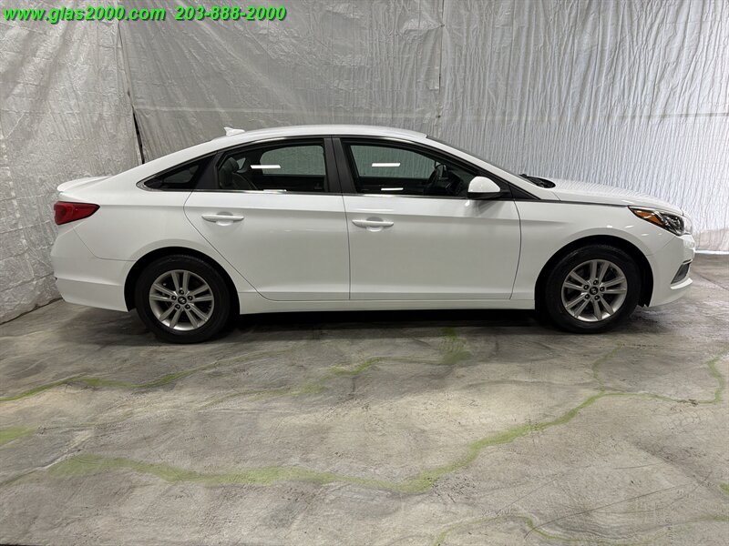 2017 Hyundai Sonata - Photo 20 - Bethany, CT 06524