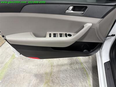 2017 Hyundai Sonata - Photo 25 - Bethany, CT 06524