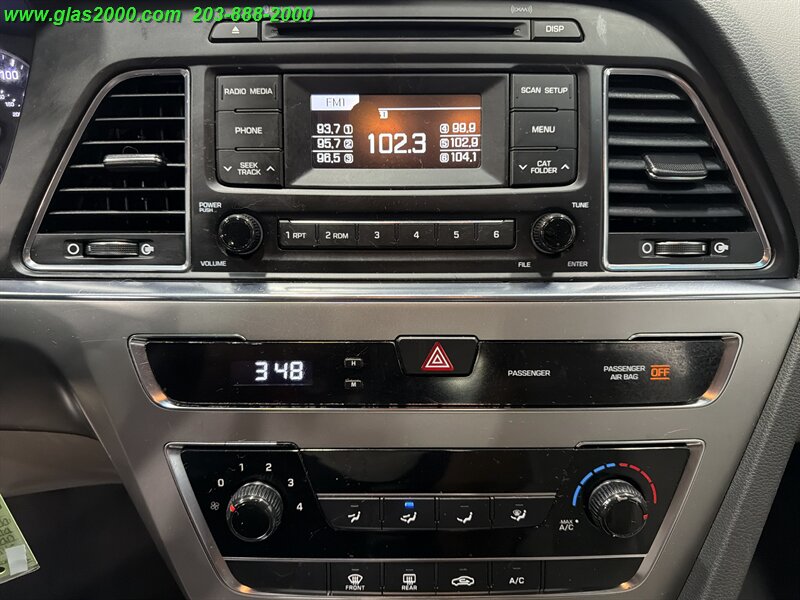 2017 Hyundai Sonata - Photo 18 - Bethany, CT 06524