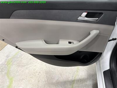 2017 Hyundai Sonata - Photo 26 - Bethany, CT 06524