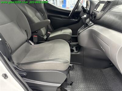 2020 Nissan NV 200 S   - Photo 5 - Bethany, CT 06524