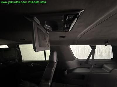 2017 Cadillac Escalade Platinum Edition   - Photo 13 - Bethany, CT 06524