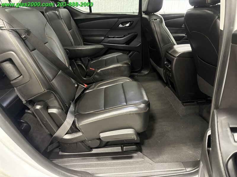 2019 Chevrolet Traverse Premier - Photo 10 - Bethany, CT 06524