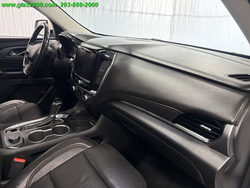 2019 Chevrolet Traverse Premier - Photo 5 - Bethany, CT 06524