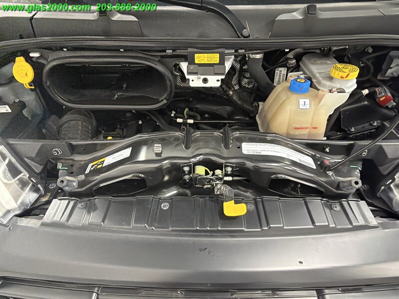 2024 RAM ProMaster High Roof - Photo 12 - Bethany, CT 06524