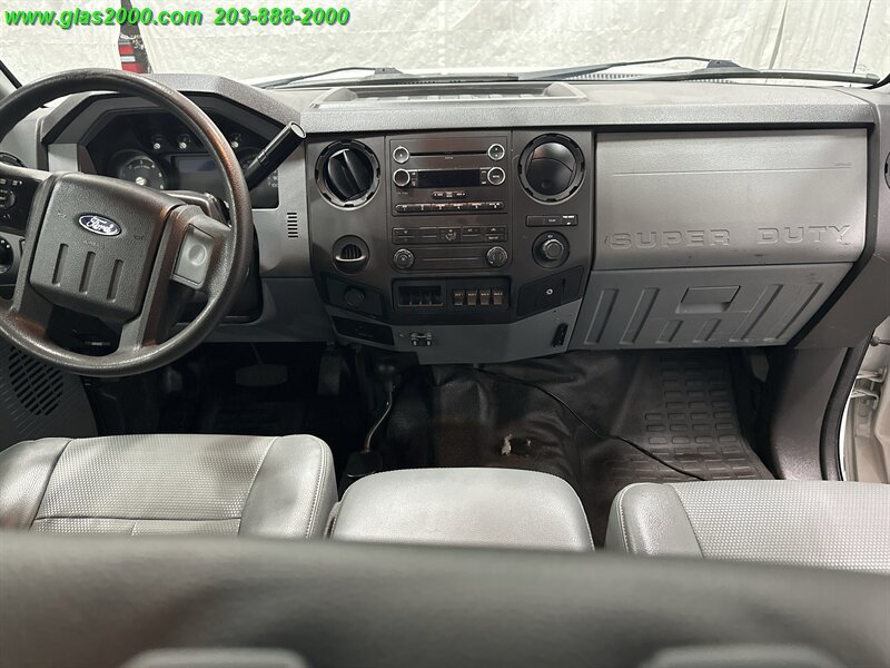 2015 Ford F-550 Super Duty XL - Photo 6 - Bethany, CT 06524