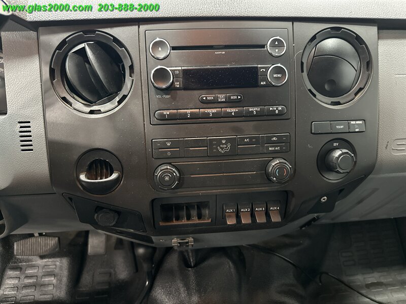2015 Ford F-550 Super Duty XL - Photo 22 - Bethany, CT 06524