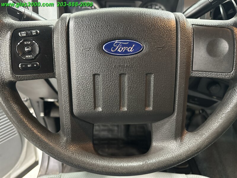2015 Ford F-550 Super Duty XL - Photo 4 - Bethany, CT 06524