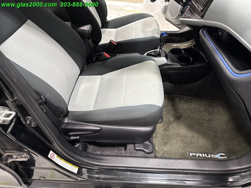 2012 Toyota Prius C One   - Photo 5 - Bethany, CT 06524