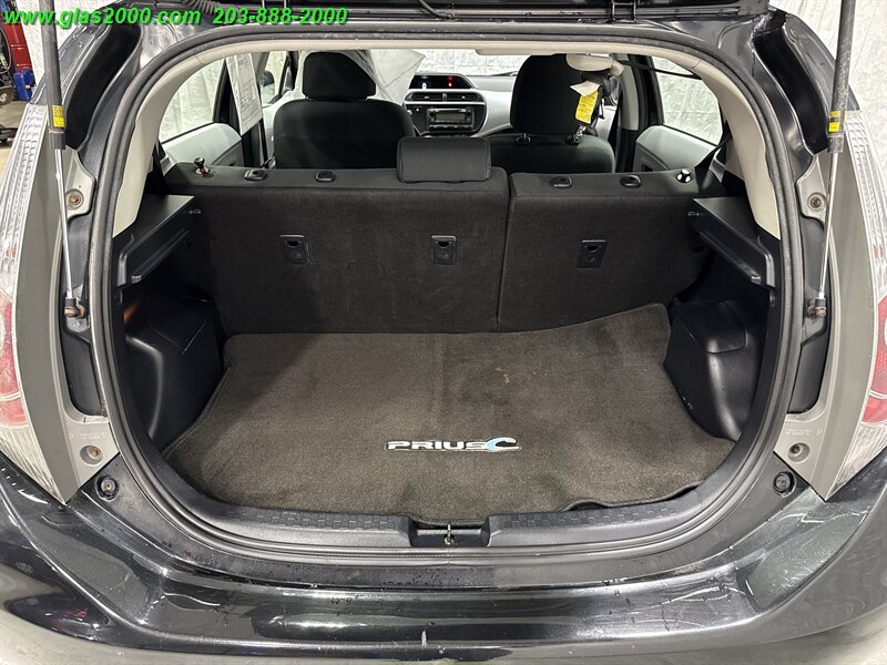 2012 Toyota Prius C One   - Photo 15 - Bethany, CT 06524