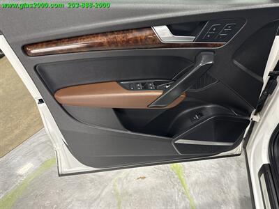 2018 Audi Q5 2.0T Premium Plus quattro   - Photo 25 - Bethany, CT 06524