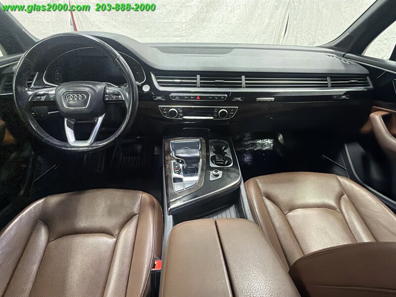 2017 Audi Q7 3.0T quattro Premium Plus - Photo 6 - Bethany, CT 06524