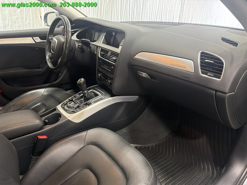 2012 Audi A4 2.0T quattro Premium Plus - Photo 5 - Bethany, CT 06524