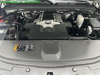 2018 Cadillac Escalade Luxury   - Photo 12 - Bethany, CT 06524