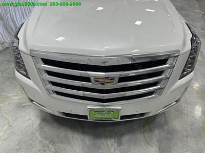 2018 Cadillac Escalade Luxury   - Photo 18 - Bethany, CT 06524
