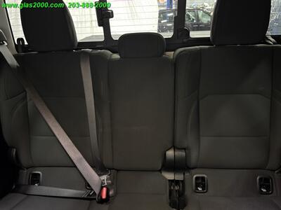 2022 Jeep Gladiator Sport   - Photo 24 - Bethany, CT 06524