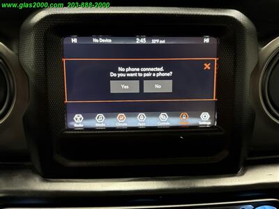 2022 Jeep Gladiator Sport   - Photo 16 - Bethany, CT 06524