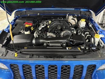 2022 Jeep Gladiator Sport   - Photo 12 - Bethany, CT 06524