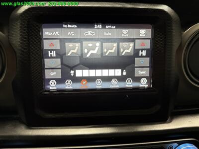2022 Jeep Gladiator Sport   - Photo 15 - Bethany, CT 06524