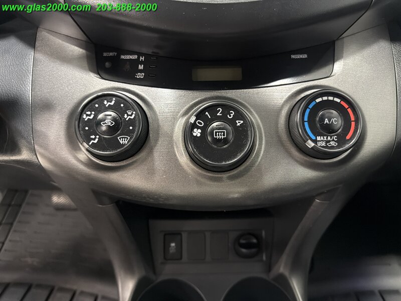 2011 Toyota RAV4 Sport - Photo 18 - Bethany, CT 06524
