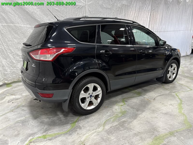 2016 Ford Escape SE - Photo 8 - Bethany, CT 06524