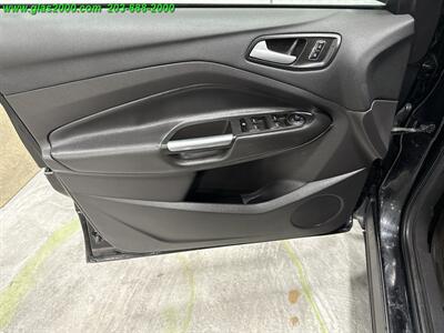 2016 Ford Escape SE - Photo 25 - Bethany, CT 06524