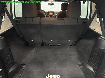 2015 Jeep Wrangler Unlimited Willys   - Photo 16 - Bethany, CT 06524