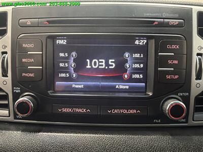 2017 Kia Sportage LX   - Photo 17 - Bethany, CT 06524