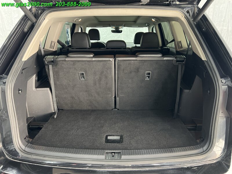 2020 Volkswagen Atlas SEL 4Motion - Photo 15 - Bethany, CT 06524
