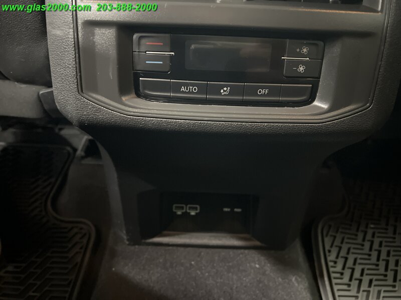 2020 Volkswagen Atlas SEL 4Motion - Photo 35 - Bethany, CT 06524