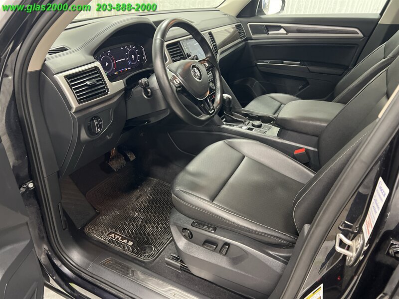 2020 Volkswagen Atlas SEL 4Motion - Photo 3 - Bethany, CT 06524