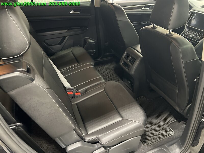 2020 Volkswagen Atlas SEL 4Motion - Photo 10 - Bethany, CT 06524