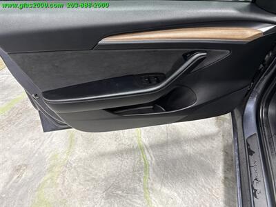 2022 Tesla Model 3 Long Range   - Photo 25 - Bethany, CT 06524